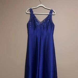 Adrianna Papell Blue Gown - Size 10